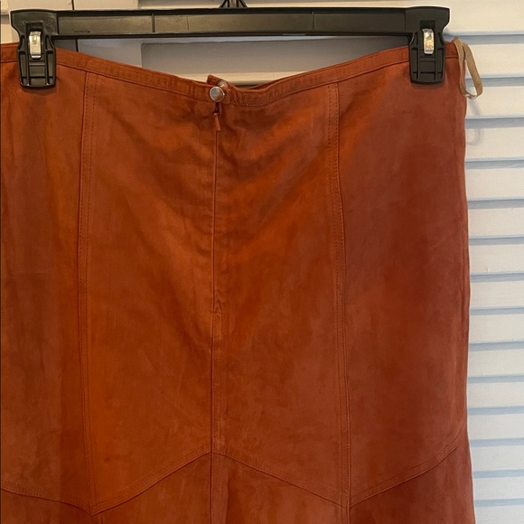 NWT Elegant Brown soft suede Skirt /lining /back zipper size14 - Picture 7 of 16
